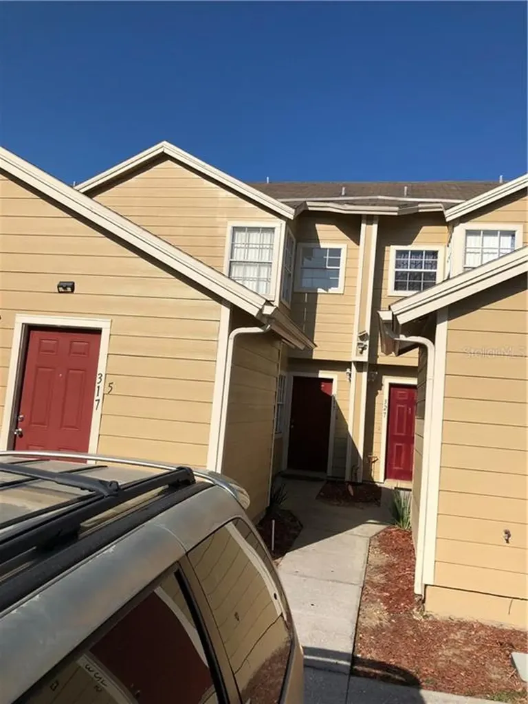 327 Coconut Palm Way Davenport FL 33897