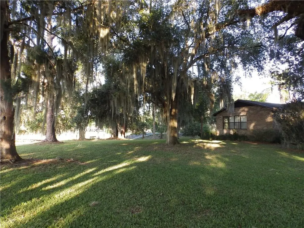 4075 State Road 11 Deland FL 32724