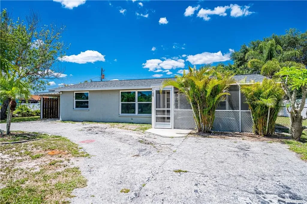 180 E Wentworth Street Englewood FL 34223
