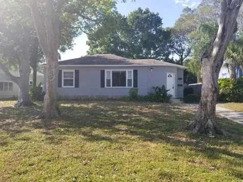 530 39th Avenue NE St Petersburg FL 33703