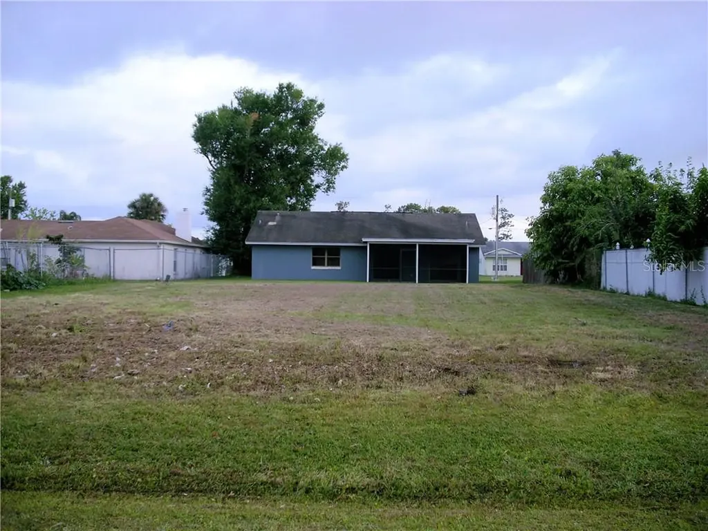 706 Leonardo Court Kissimmee FL 34758
