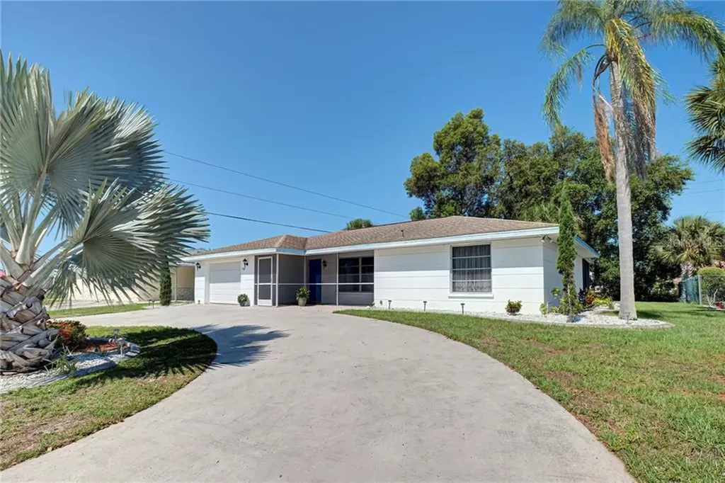 261 Alsace Avenue Venice FL 34293