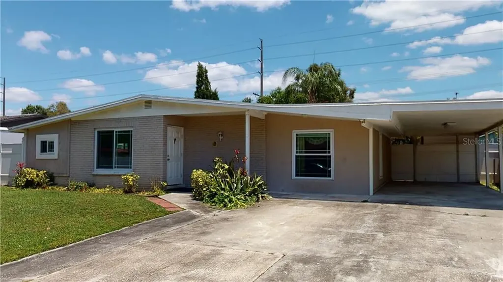 4821 Sierra Madre Drive Tampa FL 33634
