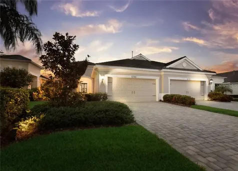 1928 Orange Lake Cove Bradenton FL 34211
