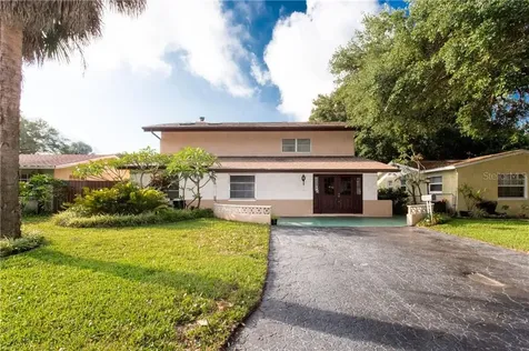 143 SE Monroe Circle N St Petersburg FL 33703