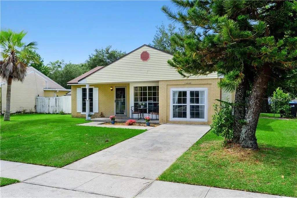 13946 Countryplace Drive Orlando FL 32826