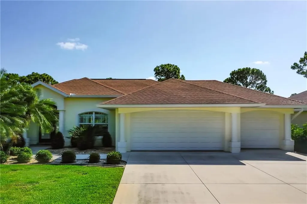 69 Pine Valley Court Rotonda West FL 33947