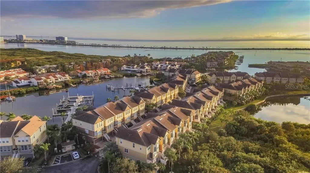 4335 Spinnaker Cove Lane Tampa FL 33615