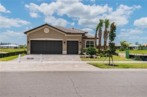 5021 Sevilla Shores Drive Wimauma FL 33598