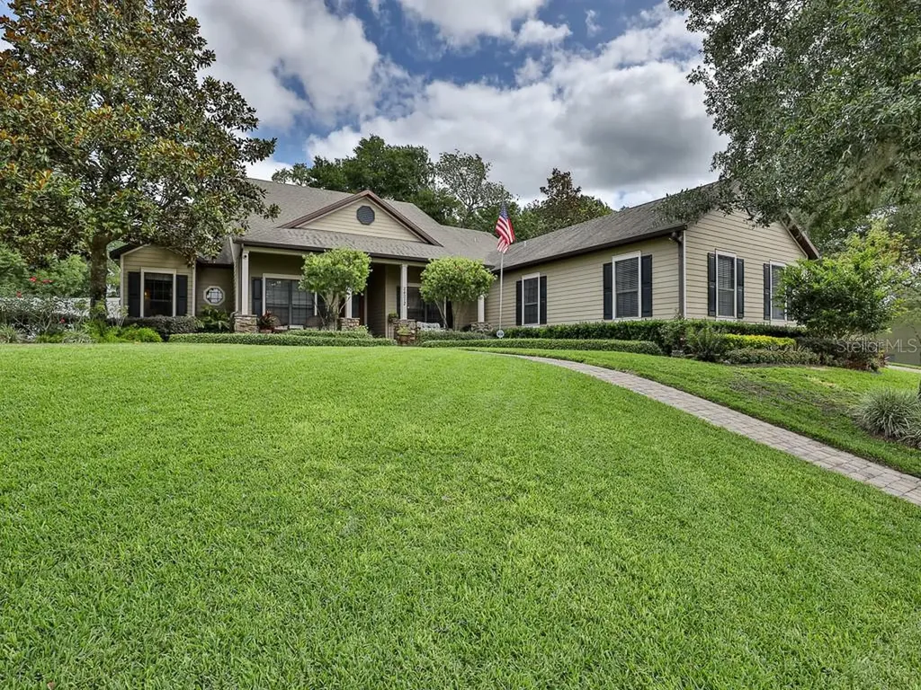 24012 Plymouth Hollow Circle Sorrento FL 32776