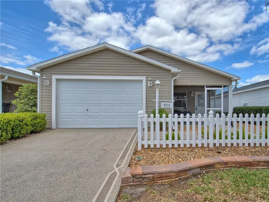 884 Crystal Court The Villages FL 32162