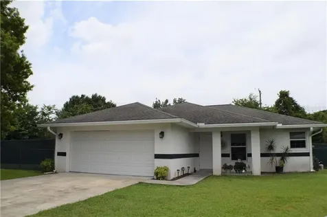 181 SW 21st Avenue Okeechobee FL 34974
