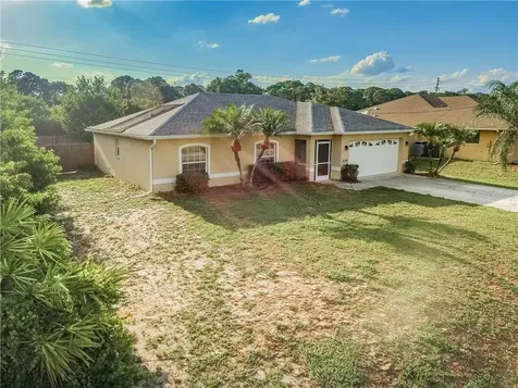 5041 Weatherton Street North Port FL 34288