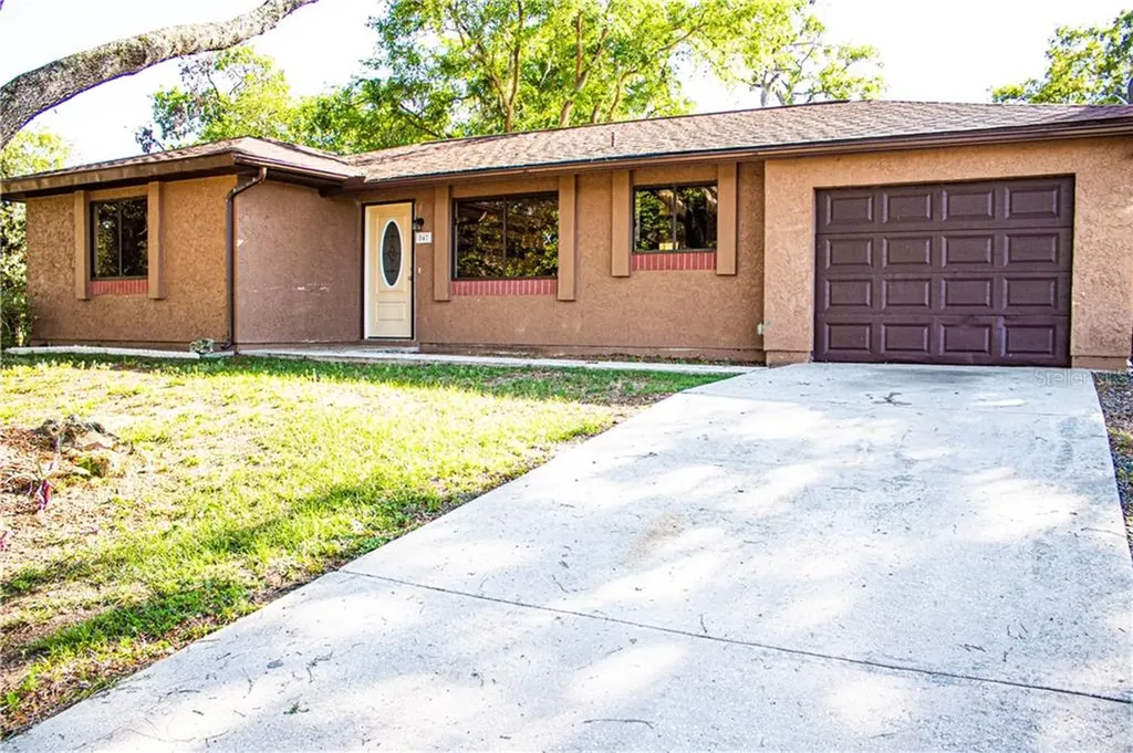 547 Midway Track Court Ocala FL 34472