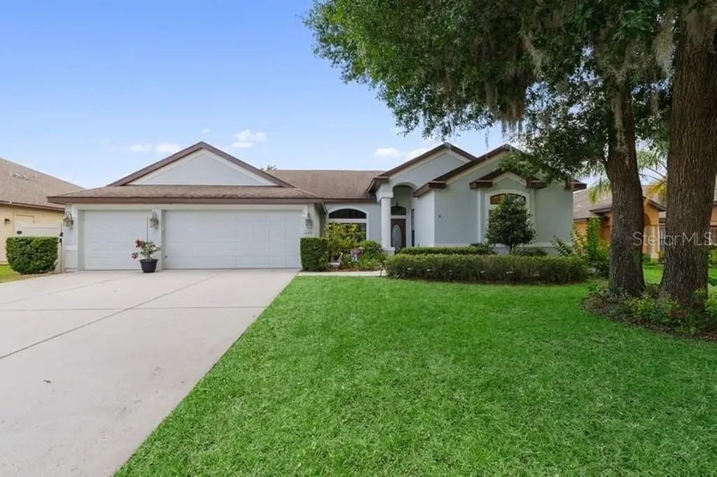 1122 Ivey Lake Drive Orange City FL 32763