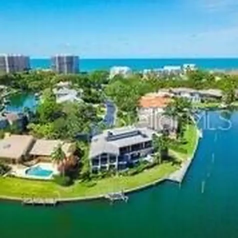 561 Harbor Cove Circle Longboat Key FL 34228