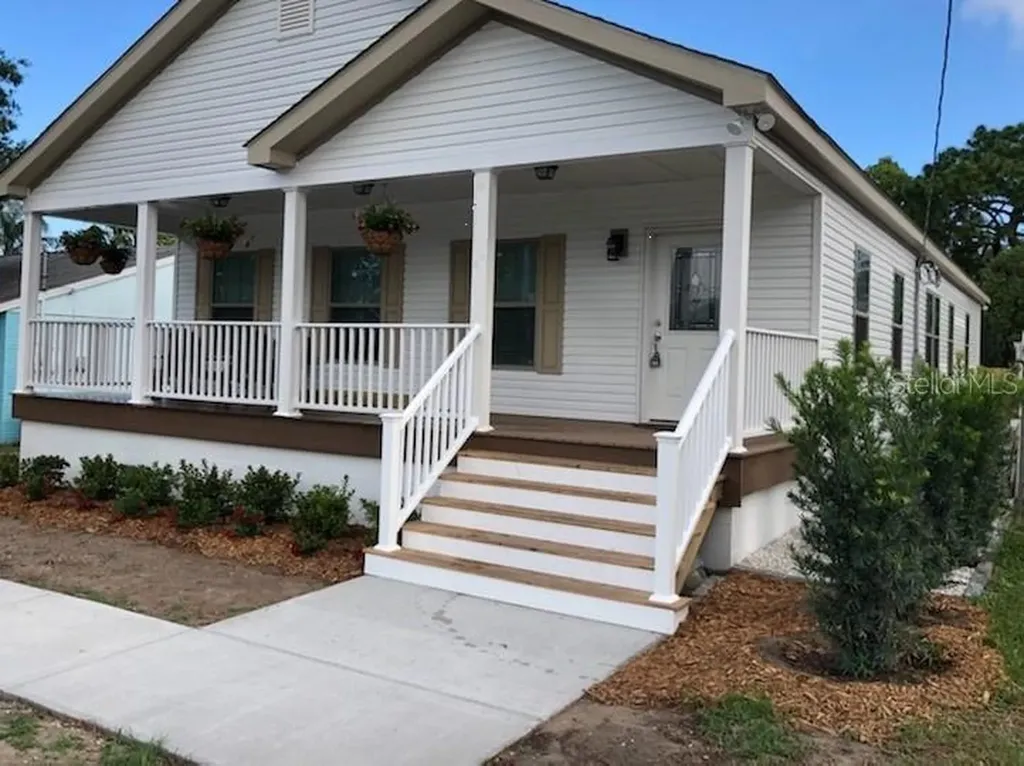 1530 Indiana Street Dunedin FL 34698