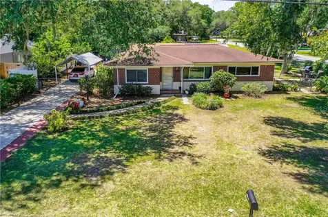 1113 N Gordon Street Plant City FL 33563