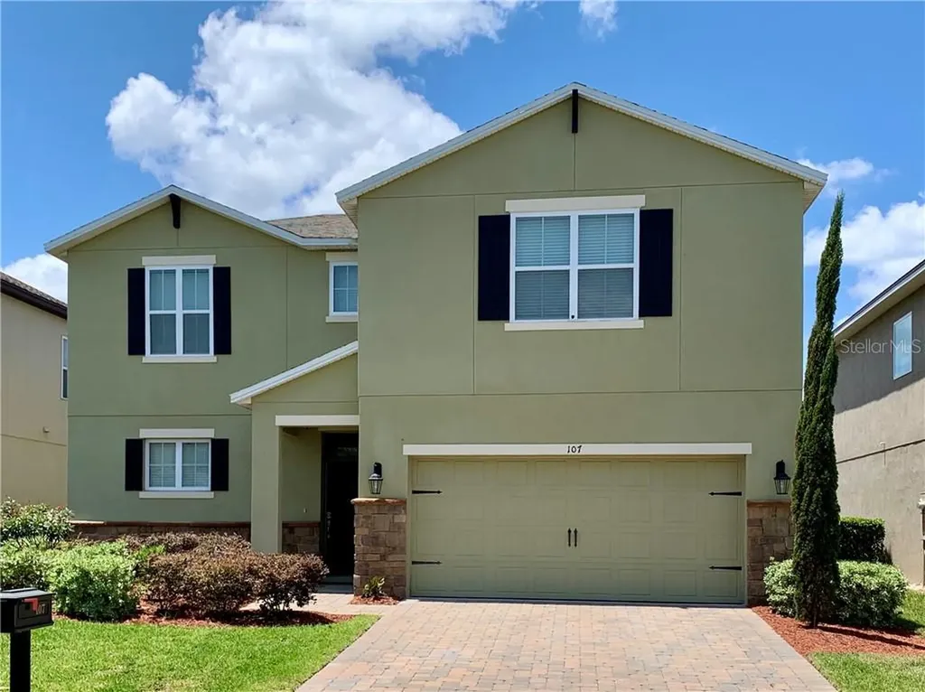 107 Smithfield Place Davenport FL 33837