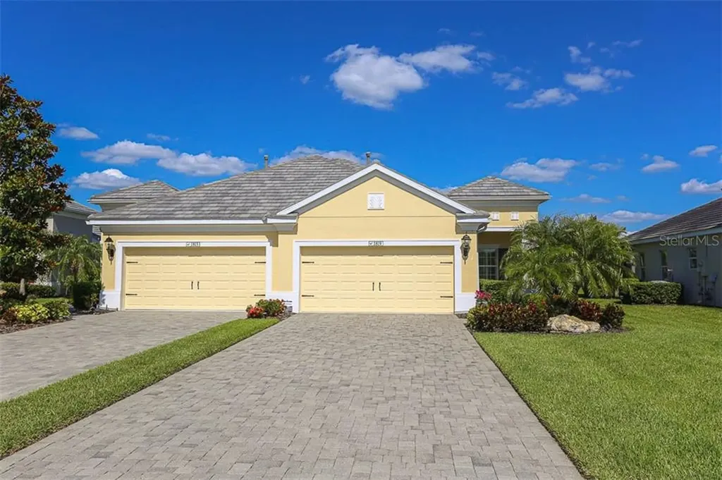 1819 Lake George Cove Bradenton FL 34211