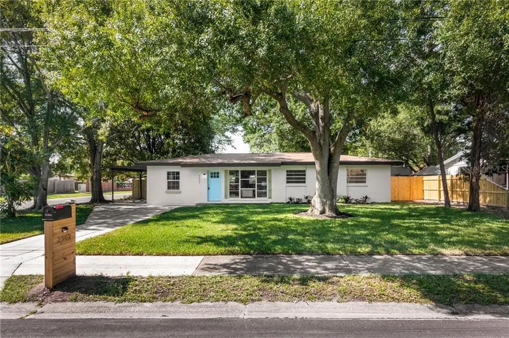 3902 W Oklahoma Avenue Tampa FL 33616