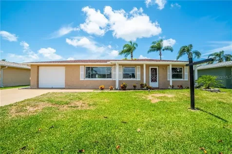 4046 Star Island Drive Holiday FL 34691