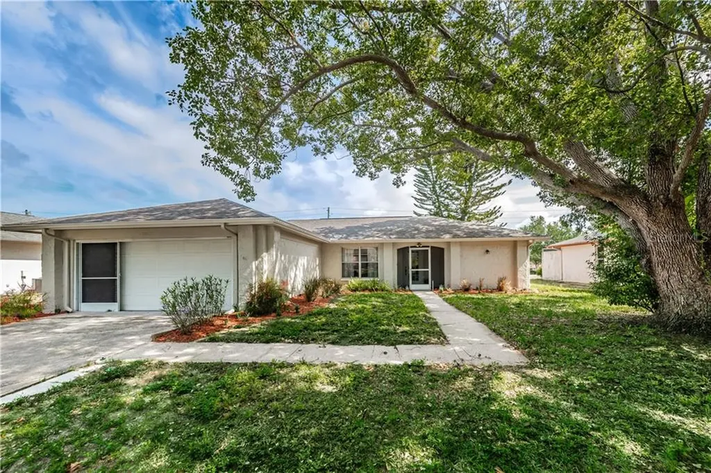 2862 Thistle Court N Palm Harbor FL 34684