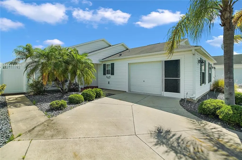 439 Grovewood Place The Villages FL 32162