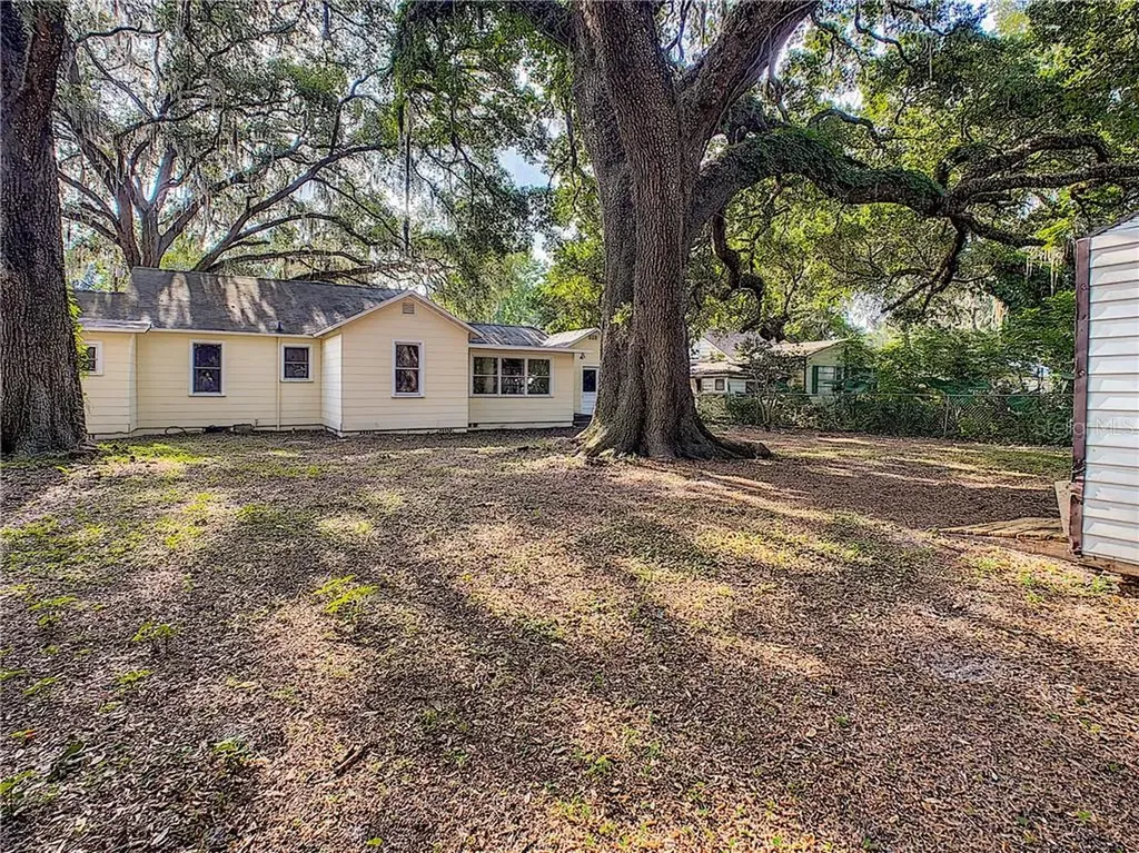 4617 5th Street Zephyrhills FL 33542
