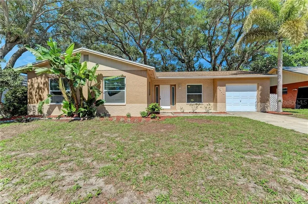 2910 42nd Street W Bradenton FL 34205