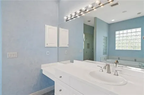 7336 Captain Kidd Avenue Sarasota FL 34231