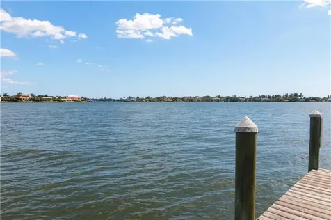 7336 Captain Kidd Avenue Sarasota FL 34231