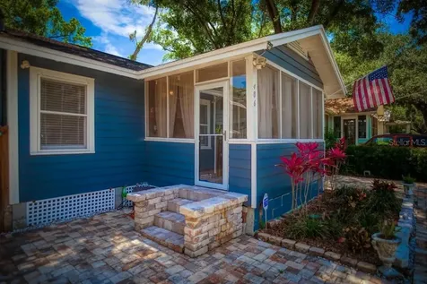406 W Violet Street Tampa FL 33603