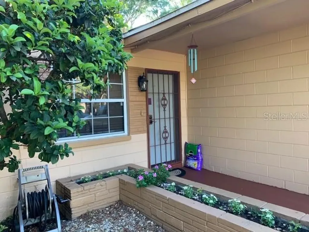 10608 N 26th Street Tampa FL 33612