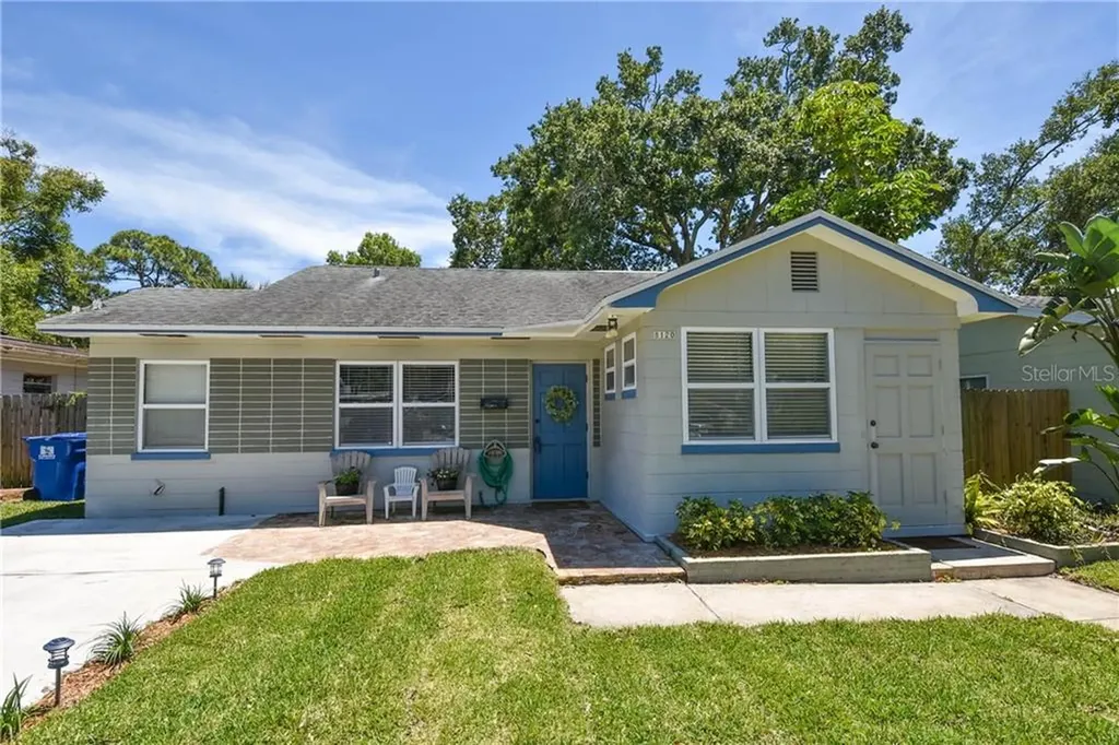 8120 23rd Avenue N St Petersburg FL 33710