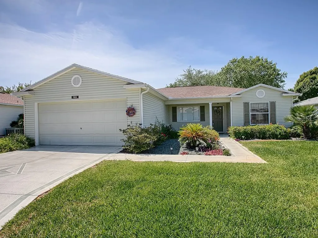 924 Forest Breeze Path Leesburg FL 34748