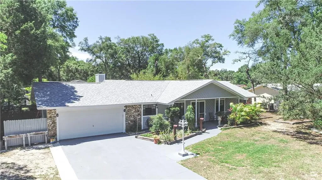 480 Columbus Avenue Orange City FL 32763