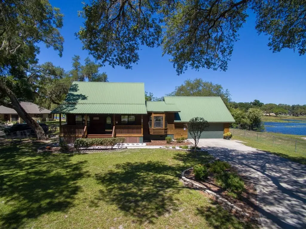 5117 Lakewood Drive Dade City FL 33523
