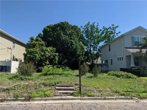2906 W Aquilla Street Tampa FL 33629