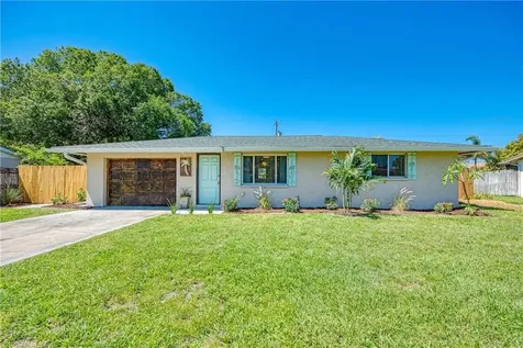 80 Loyola Road Venice FL 34293