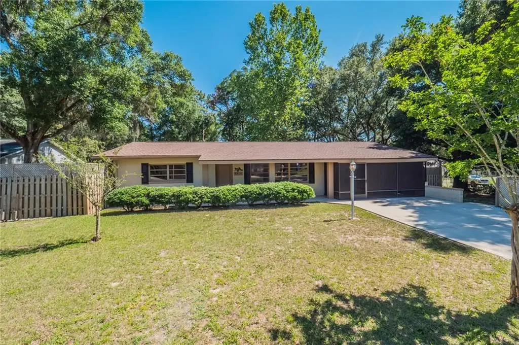 8810 SE 157th Place Summerfield FL 34491