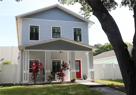 825 7th Avenue N St Petersburg FL 33701
