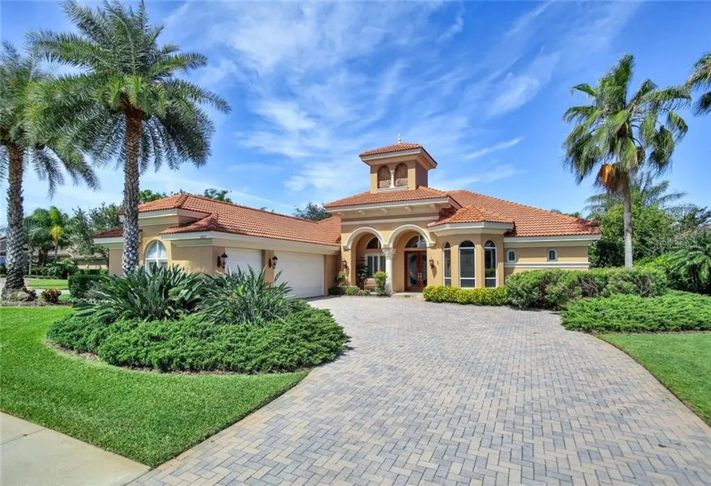 11802 Shire Wycliffe Court Tampa FL 33626