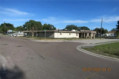 1940 7th Avenue S St Petersburg FL 33712