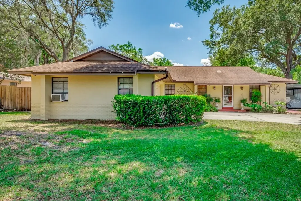 1520 Black Bear Court Apopka FL 32712