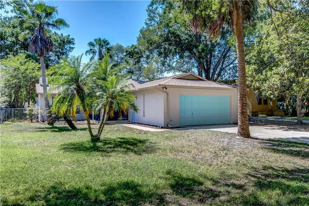 2414 S Palmetto Avenue Sanford FL 32771