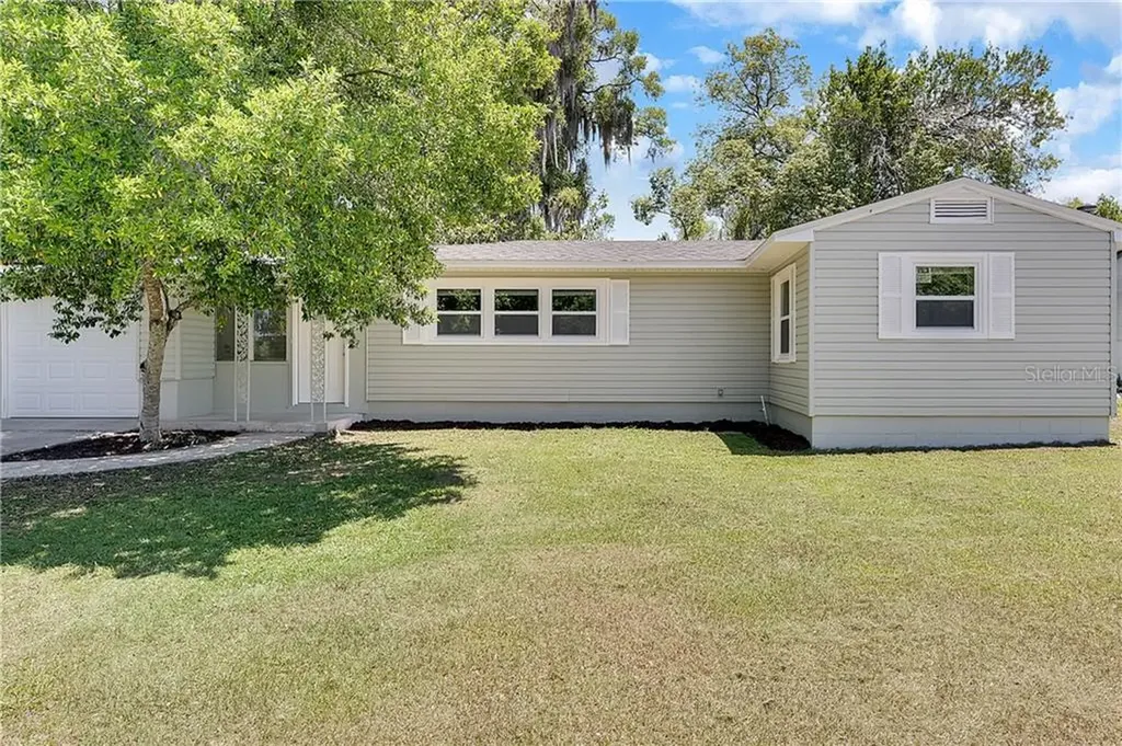 239 S Marydell Avenue Deland FL 32720