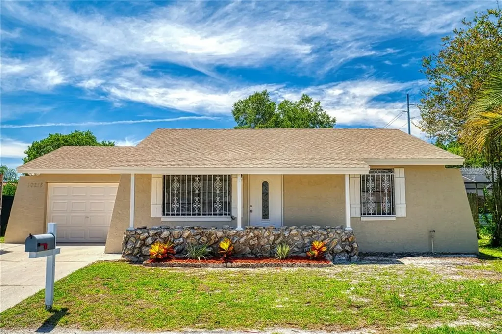 10218 Westport Court Tampa FL 33615