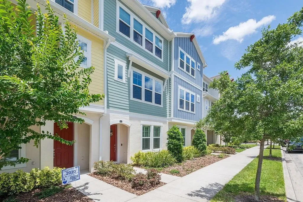 9541 W Park Village Drive Tampa FL 33626