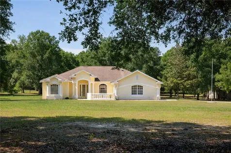 35323 Nina Sue Lane Dade City FL 33523